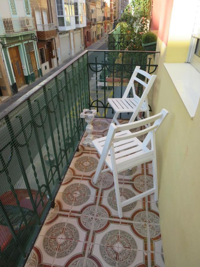 Casa La Buhardilla Apartment Валенсия Екстериор снимка